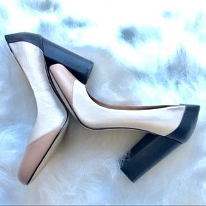 🔥Banana Republic Block Heels - size 8🔥